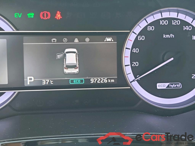KIA Niro / 2019 / 5P / crossover 1.6 GDi HEV 104kW (141CV) Drive #5