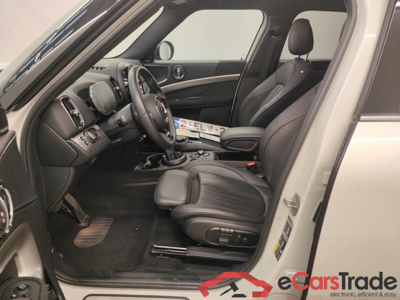 Mini Countryman Cooper S E ALL4 AT 5d #3