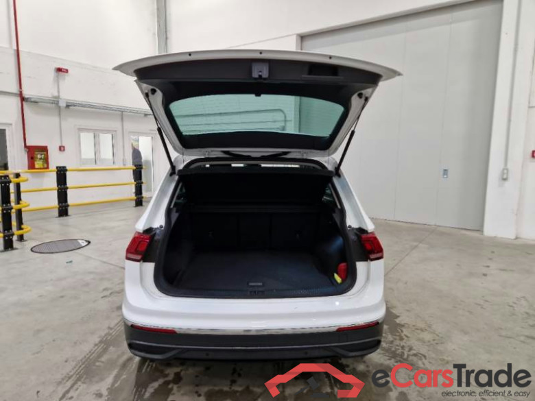 VOLKSWAGEN TIGUAN / 2020 / 5P / SUV 2.0 TDI SCR 110KW LIFE DSG #5