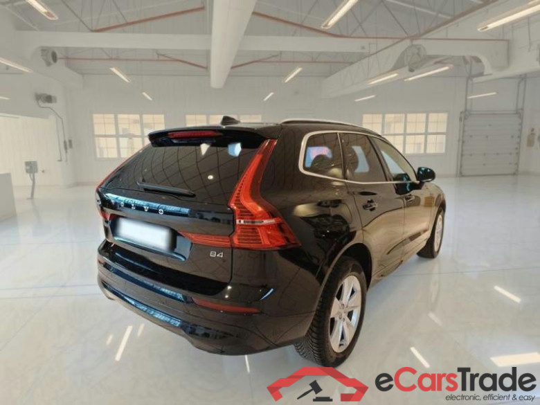 VOLVO XC60 / 2021 / 5P / SUV B4 D AUTOMATICO CORE #2