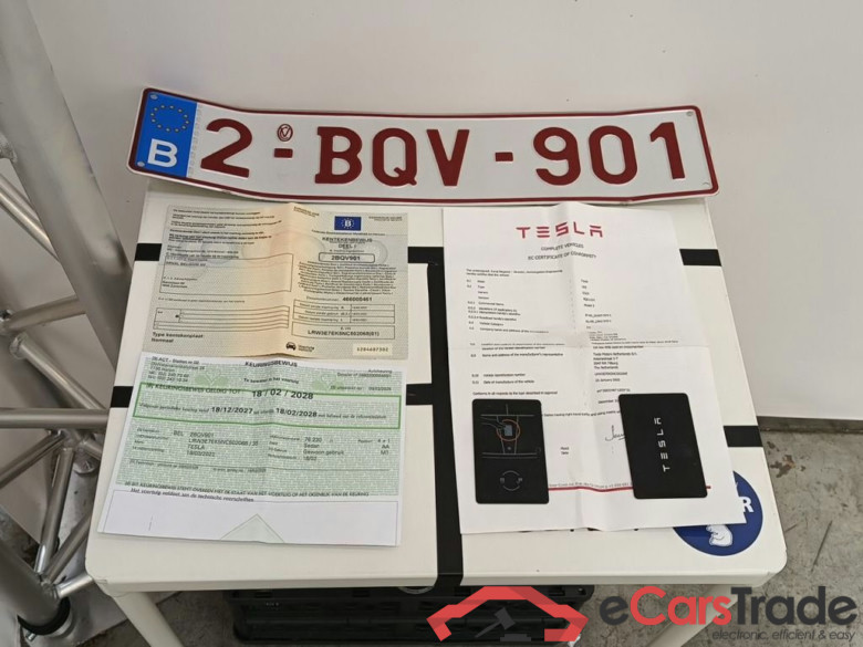 Tesla Model 3 Long-Range Dual Motor AWD 4d #4