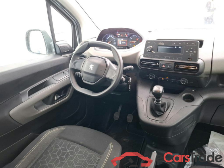 Rifter Active L1 1.2 PureTech 110 CV #5
