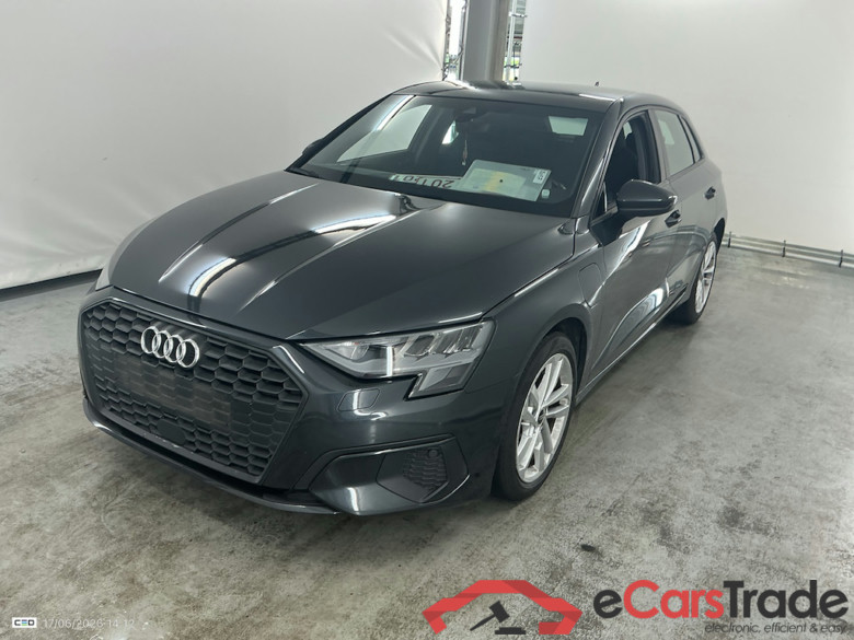 AUDI A3 SPORTBACK 1.4 40 TFSI E S TRONIC SPORTB ATTRACTION #1