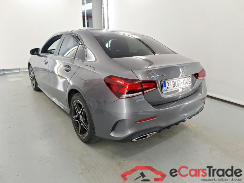 MERCEDES-BENZ A-CLASS LIMOUSINE 1.3 A 250 E BUSINESS SOLUTION DCT #3