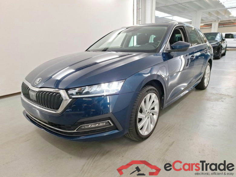 SKODA OCTAVIA COMBI 1.4 TSI PHEV 150KW DSG CLEVER