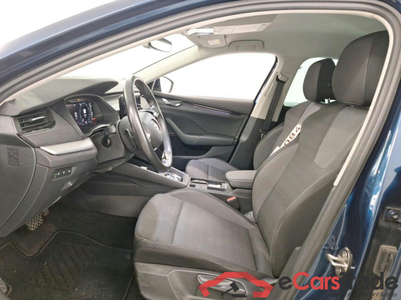 SKODA OCTAVIA COMBI 1.4 TSI PHEV 150KW DSG CLEVER #5
