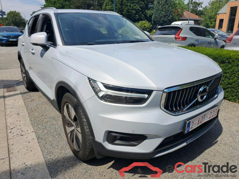 VOLVO XC40 1.5 T5 PHEV Inscription Expres. #2