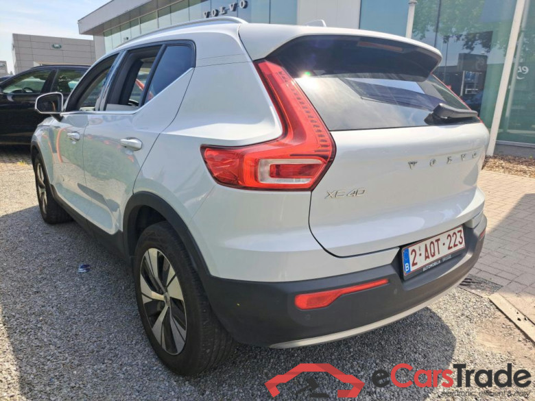 VOLVO XC40 1.5 T5 PHEV Inscription Expres. #3