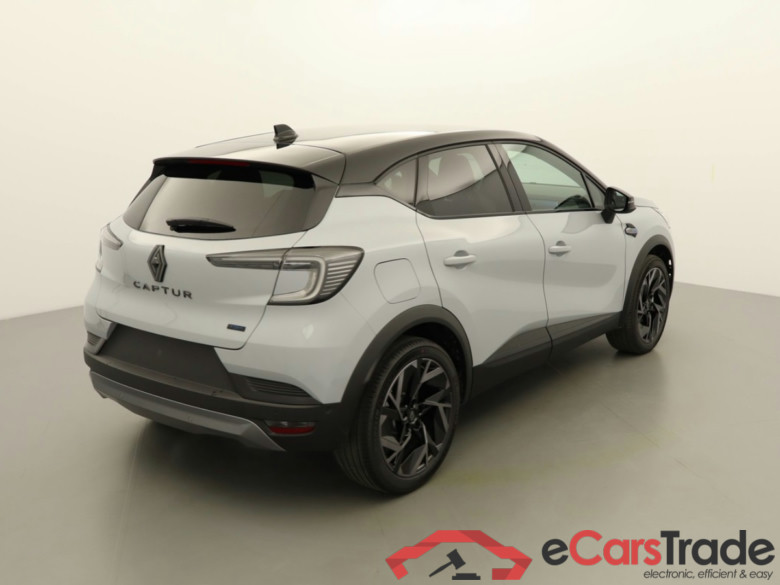 Renault Captur Esprit Alpine E-Tech Hybrid 160 #2