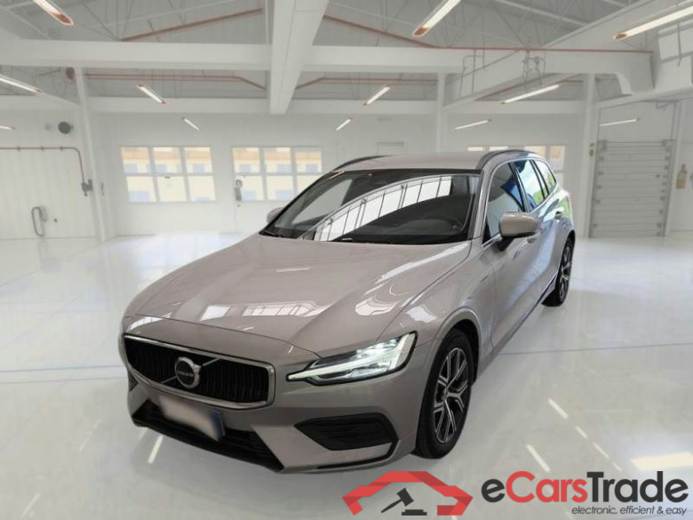 VOLVO V60 / 2019 / 5P / STATION WAGON B4 D AUTOM.CORE #1