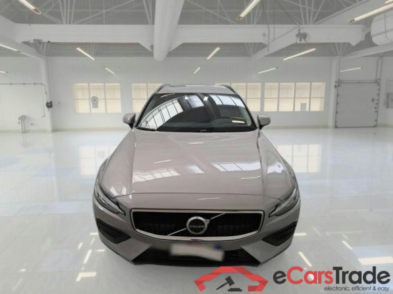 VOLVO V60 / 2019 / 5P / STATION WAGON B4 D AUTOM.CORE #6