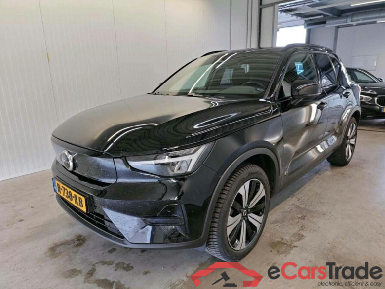 VOLVO XC40 Recharge Plus 70 kWh #1