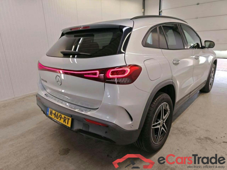 MERCEDES-BENZ EQA 250 Bns Sol. AMG #2