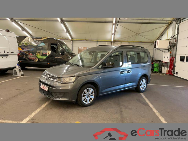 VOLKSWAGEN Caddy 1.5 TSI Life 5pl.