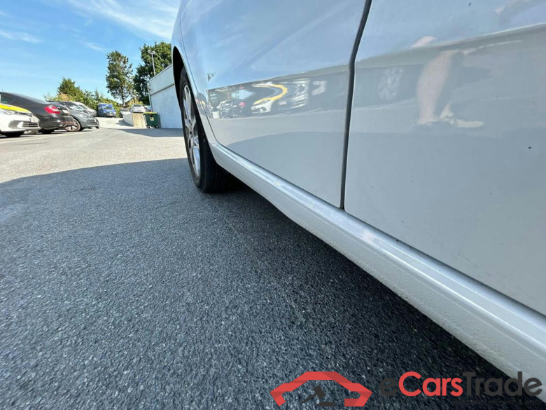 AUDI A3 Sportback Sportback 1.6 TDi Attraction #5