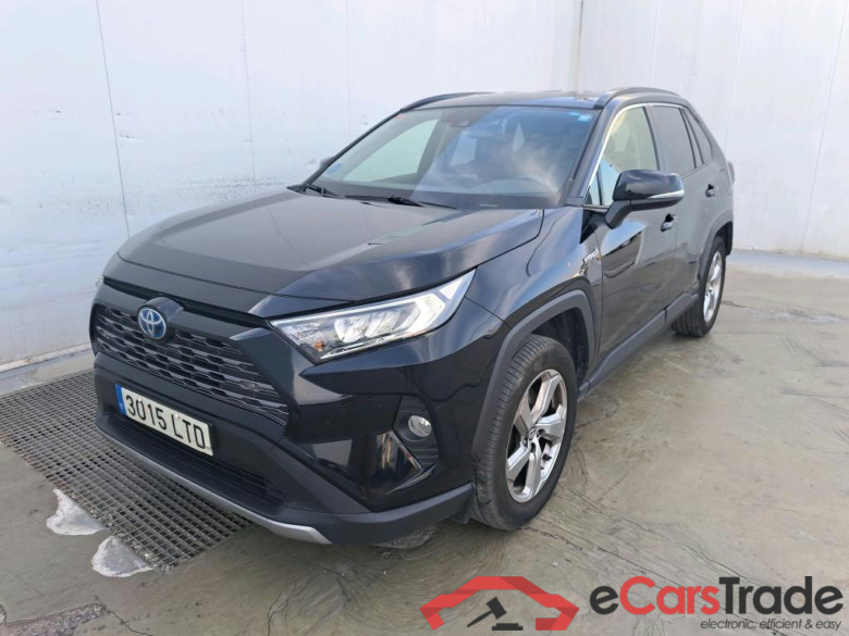 TOYOTA Rav4 / 2018 / 5P / todoterreno 2.5l 220H Advance #1
