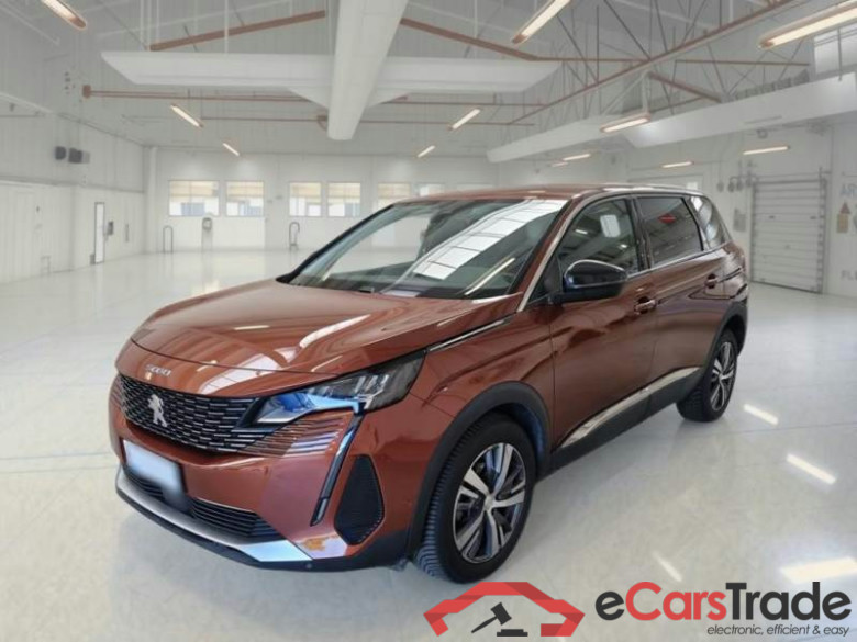 PEUGEOT 5008 / 2020 / 5P / SUV BLUEHDI 130 ALLURE EAT8 S/S AUT. #1