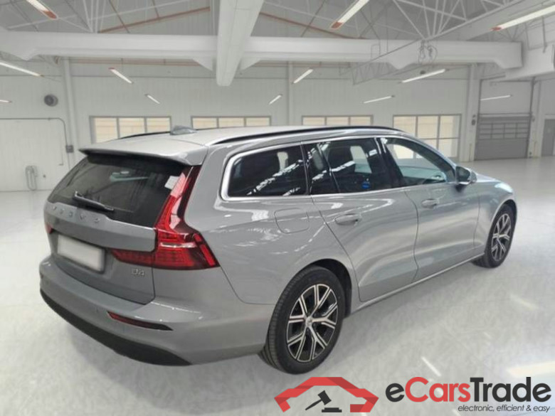 VOLVO V60 / 2019 / 5P / STATION WAGON B4 D AUTOM.CORE #2