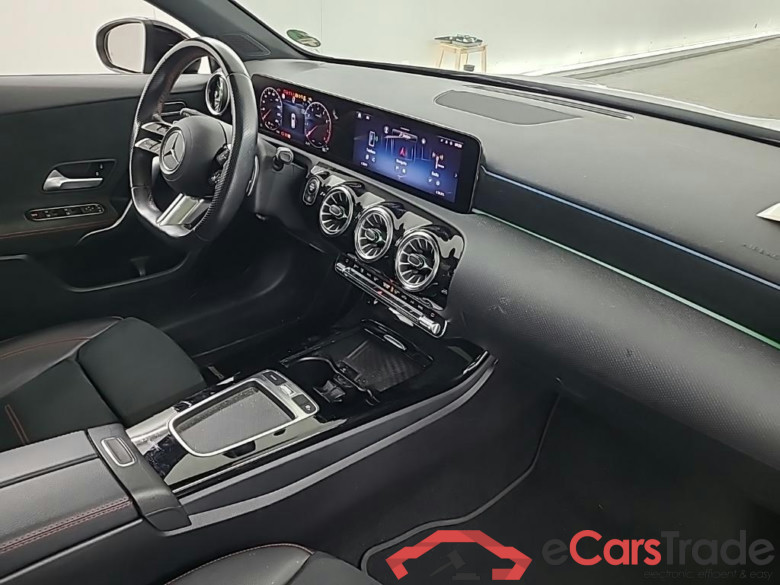 MERCEDES-BENZ A-klasse A 180 DCT AMG Line 5D 100kW #6