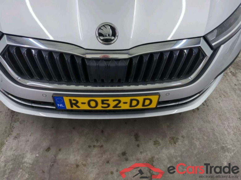 SKODA Octavia Combi 1.0 TSI Bns Ed. Plus #4