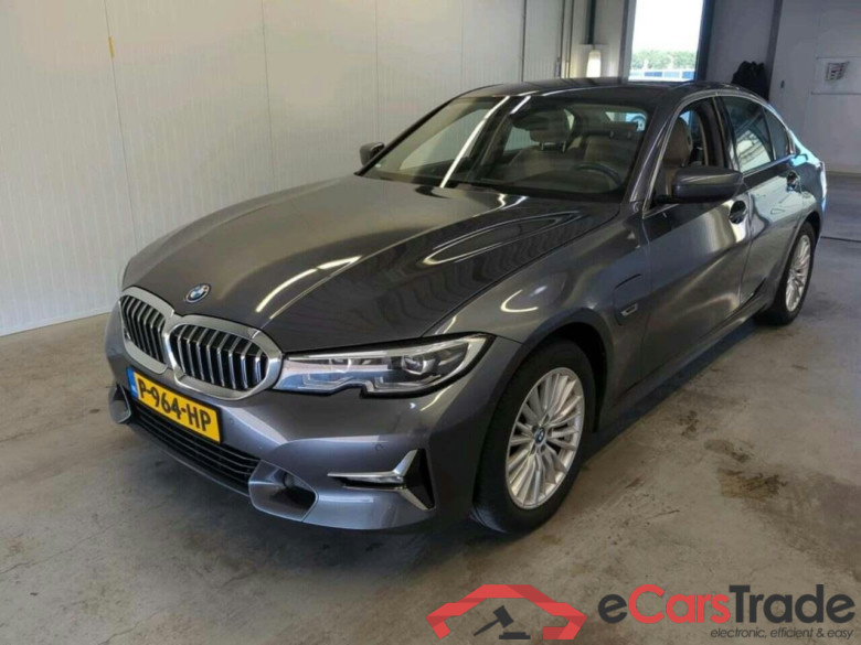 BMW 3-serie 320e Bns Ed. Pl.
