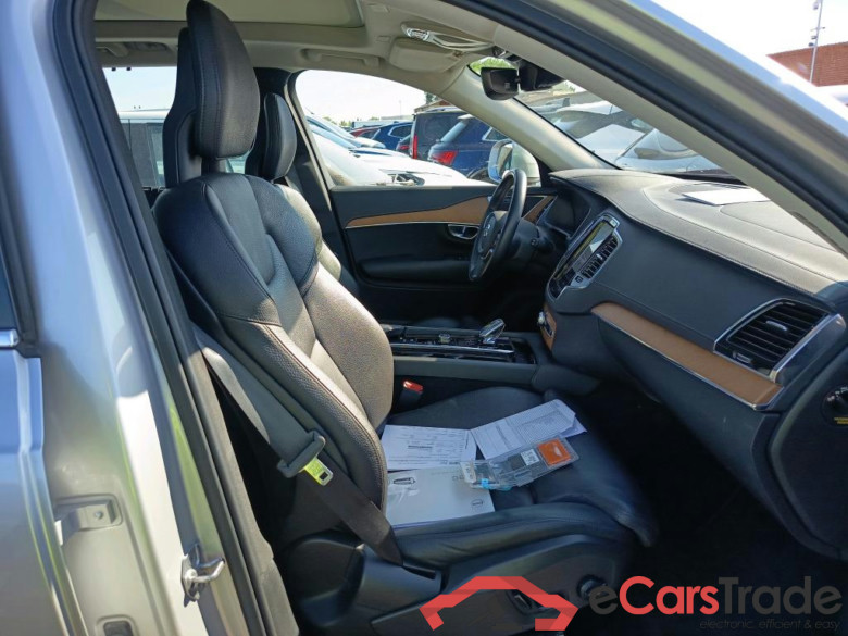 VOLVO XC90 / 2019 / 5P / todoterreno 2.0 T8 AWD Recharge Inscription Auto #6