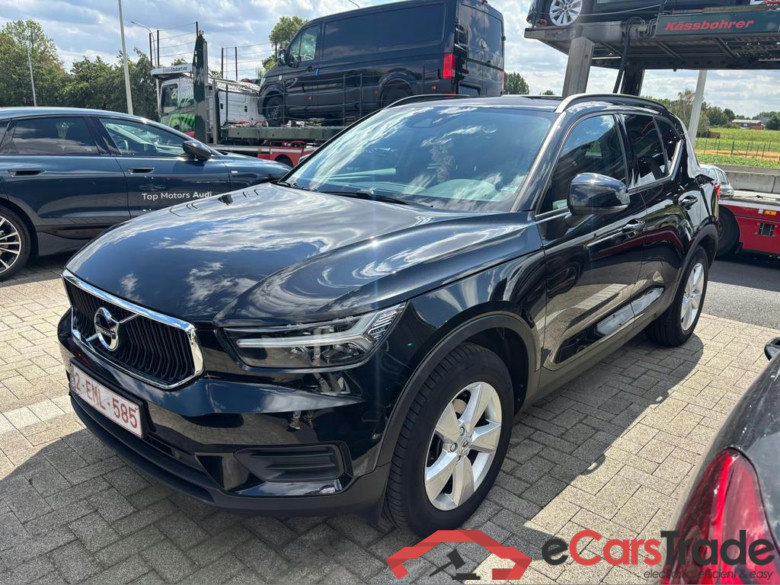 VOLVO XC40 1.5 T2 Momentum Core Geartronic