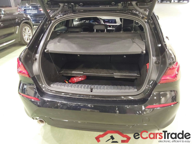 BMW 1 SERIES HATCH 1.5 118I (100KW) #3