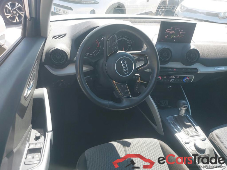 AUDI Q2 / 2016 / 5P / todoterreno Design 30 TFSI 85kW (116CV) S tronic (AC) #3