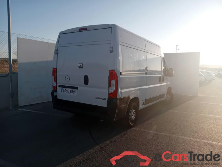 OPEL Movano / 2021 / 4P / Furgón Base L2H2 3.5T 2.2 BHDi 88kW #2