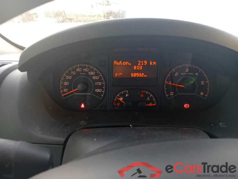 OPEL Movano / 2021 / 4P / Furgón Base L2H2 3.5T 2.2 BHDi 88kW #4