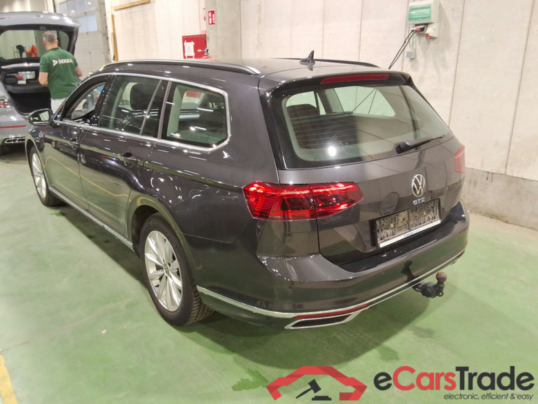 VOLKSWAGEN PASSAT VARIANT 1.4 TSI MSQ VARIANT GTE BUSINESS #2