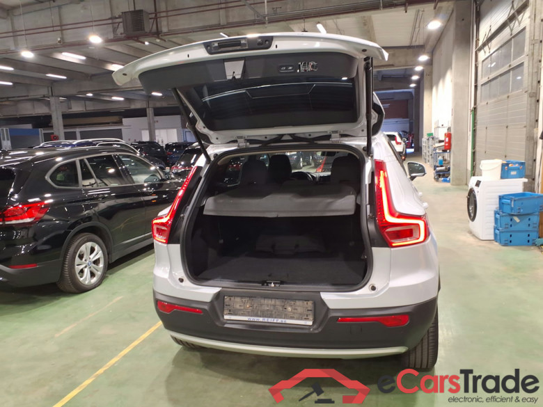 VOLVO XC40 1.5 T5 RECHARGE GEARTR. INSCRIPTION EXPR #3