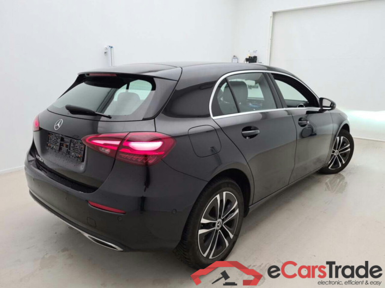 MERCEDES-BENZ A-KLASSE 250E 8G-DCT #2