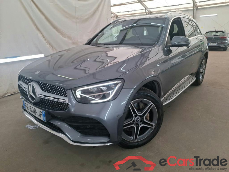 MERCEDES-BENZ GLC / 2019 / 5P / SUV GLC 300 e AMG Line 4Matic