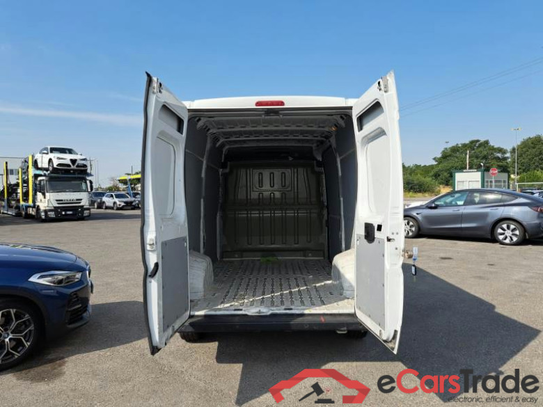 PEUGEOT BOXER / 2014 / 4P / FURGONE 333 L2H2 2.2 BLUEHDI 140CV SeS #5