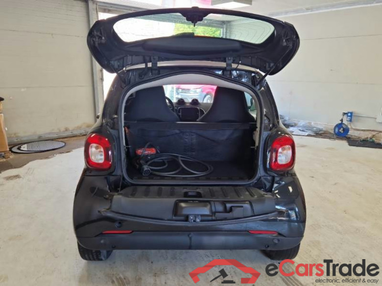 SMART FORTWO COUPÈ / 2019 / 3P / COUPE EQ 60KW PASSION #5