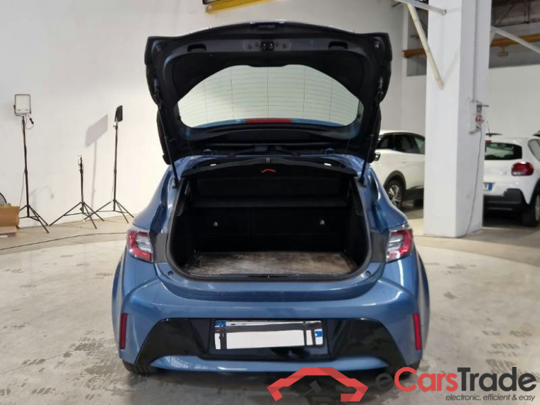 TOYOTA COROLLA / 2019 / 5P / BERLINA 1.8 HYBRID BUSINESS #5