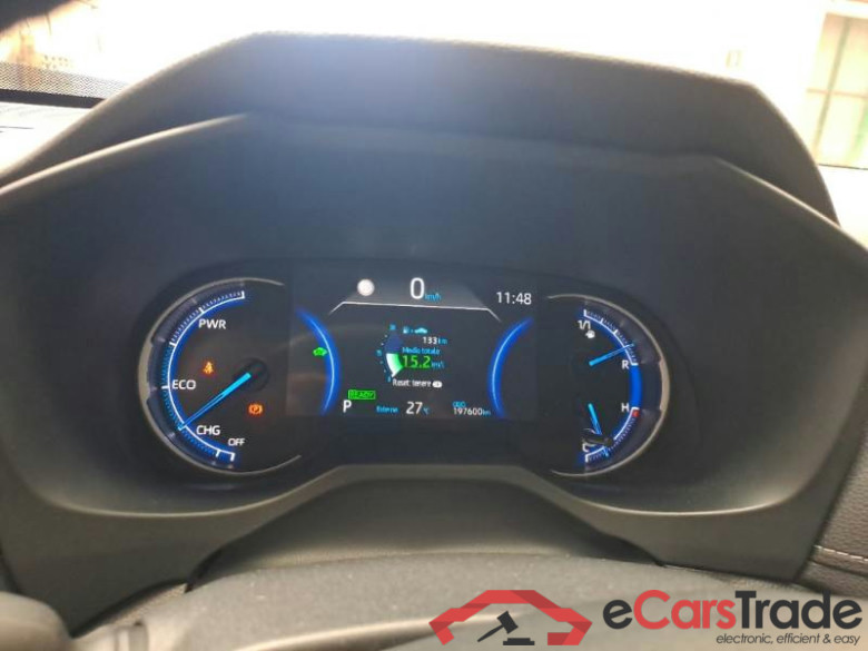 TOYOTA RAV4 / 2018 / 5P / CROSSOVER 2.5 HV 222V E-CVT BUSINESS 4WD #4