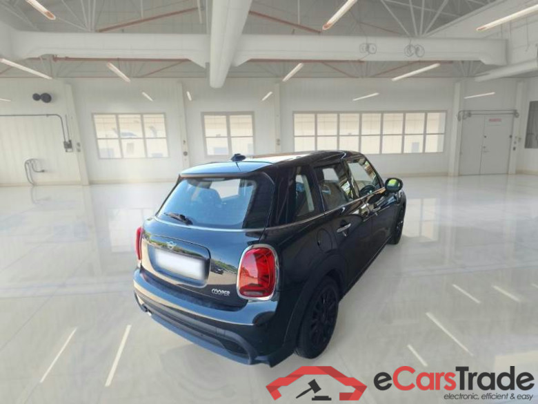 MINI MINI / 2021 / 5P / BERLINA COOPER CLASSIC AUTO #2
