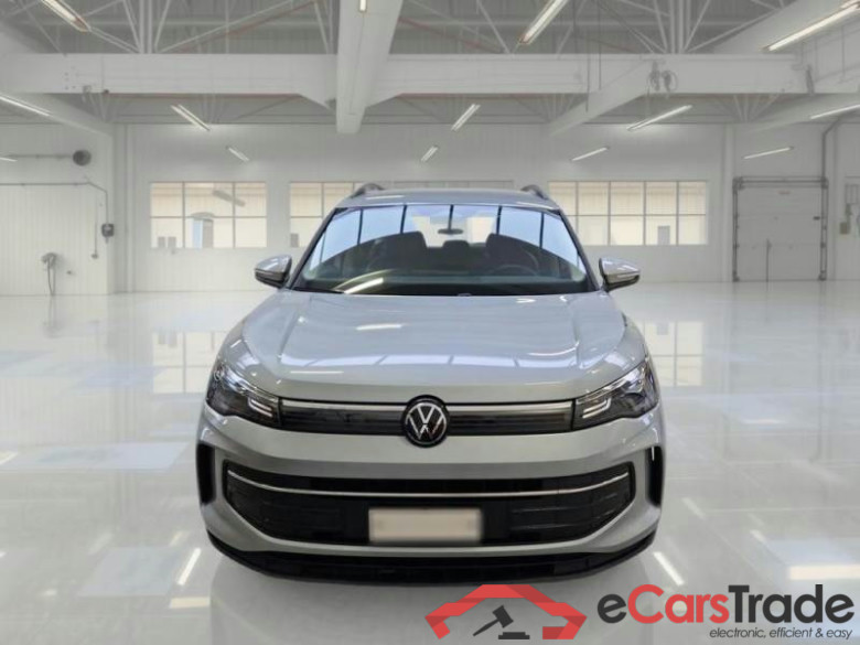 VOLKSWAGEN TIGUAN / 2023 / 5P / SUV 1.5 ETSI 96KW EVO ACT LIFE DSG #5