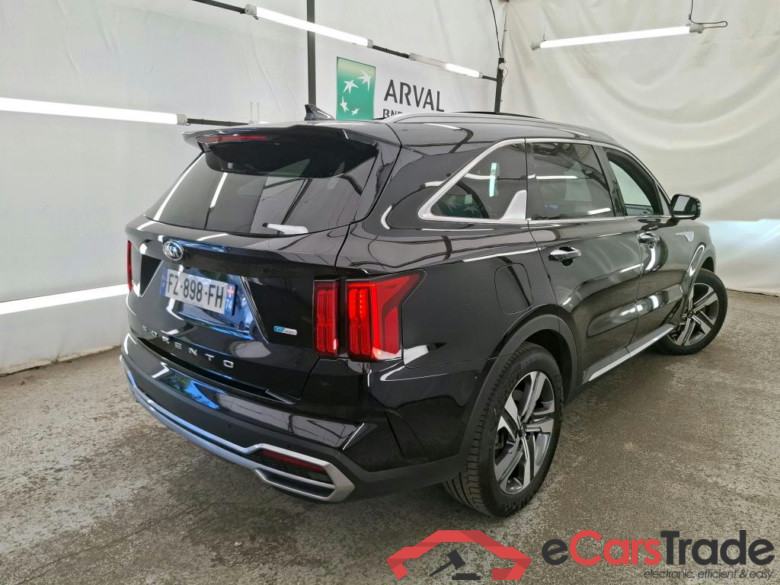 KIA Sorento / 2020 / 5P / SUV 1.6 T-GDi PHEV 265 4x4 Premium 7 places #4