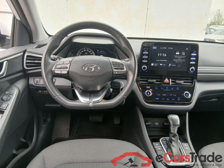 HYUNDAI IONIQ / 2019 / 5P / berlina con portón 1.6 GDI PHEV Klass DCT #4