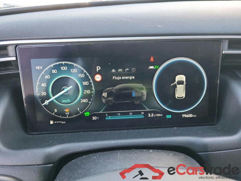 HYUNDAI Tucson / 2020 / 5P / todoterreno 1.6 TGDI PHEV 195kW Tecno Sky Auto 4x4 #4