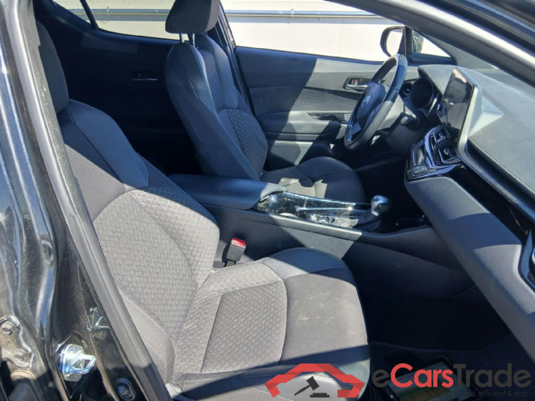 TOYOTA C-HR / 2019 / 5P / todoterreno 1.8 125H Advance #6