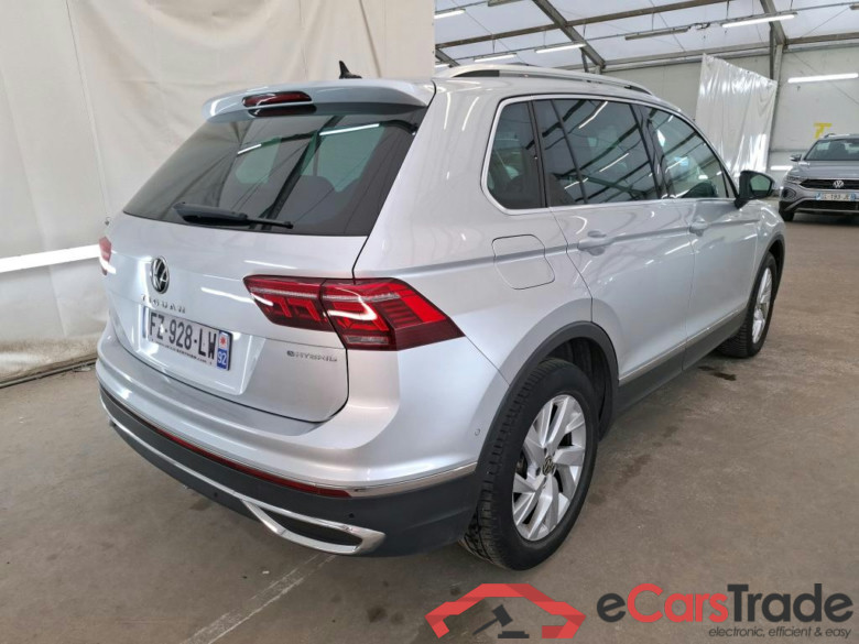 VOLKSWAGEN Tiguan / 2020 / 5P / SUV 1.4 eHybrid 245 DSG6 Elegance Exclusive #4