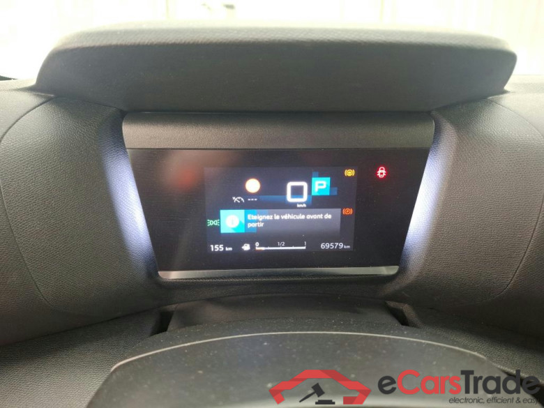 CITROEN C4 X / 2022 / 4P / Berline PureTech 130 S&S EAT8 Feel Pack #6