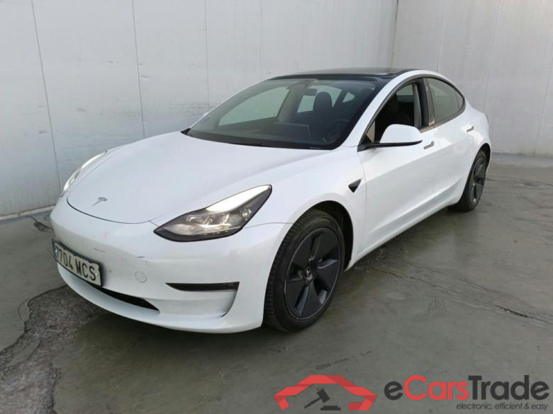 TESLA Model 3 / 2018 / 4P / sedán Gran Autonomía AWD (AC)