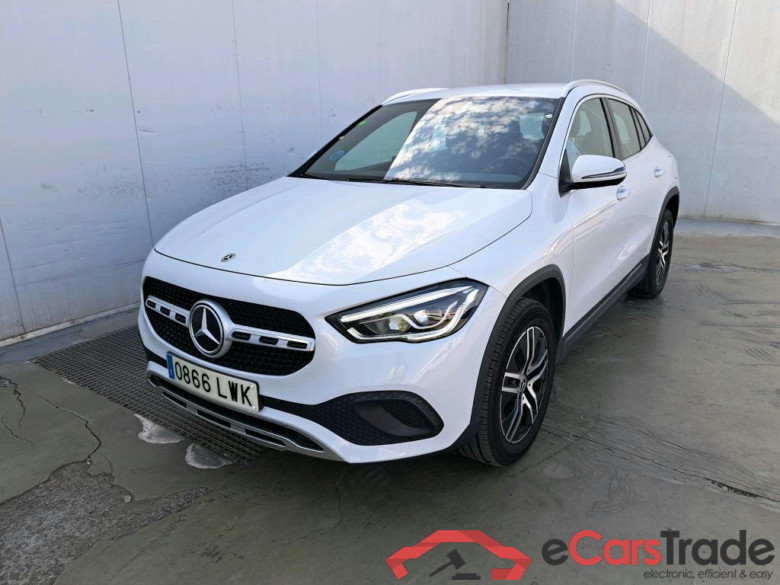 MERCEDES-BENZ GLA / 2020 / 5P / todoterreno GLA 200 D