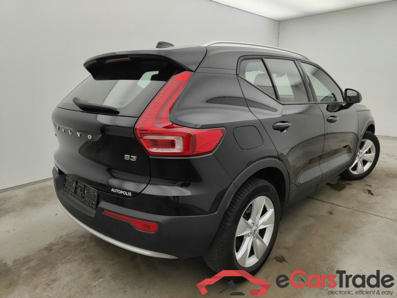 Volvo XC40 B3 Core DCT 5d #2